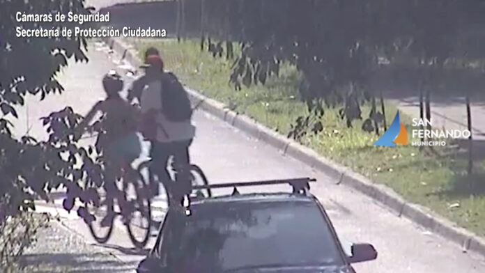 Ladrón de bicicleta: las imágenes de las Cámaras de Seguridad permitieron seguir la secuencia y deterlo