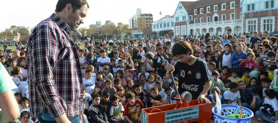 Matías Molle presentará material para docentes en el INEF