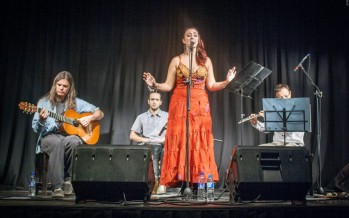 María Bradley presentó su disco en el Museo de la Reconquista