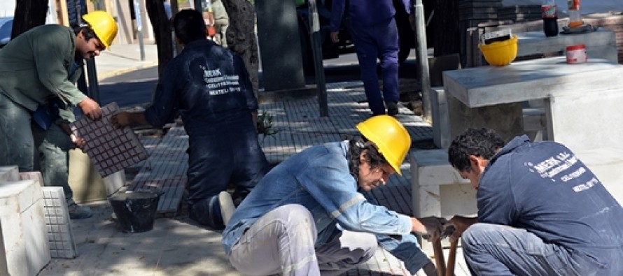 Esta tarde se inaugura la renovada Plazoleta Leopoldo Lugones con un espectáculo folklórico