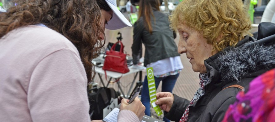 A pesar de la lluvia, vecinos se realizaron controles médicos en la Carpa Sanitaria Municipal