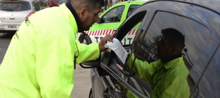 Operativo de concientización en el Día Nacional de la Seguridad Vial