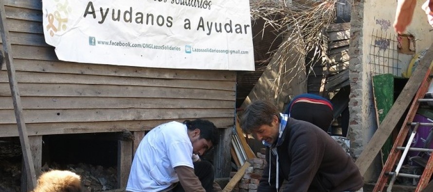 Campbell y Cernadas recorrieron Villa Garrote junto a la ONG Lazos Solidarios