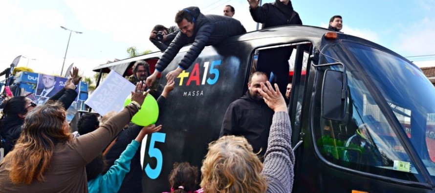 Virreyes fue el punto de partida de la caravana de Sergio Massa