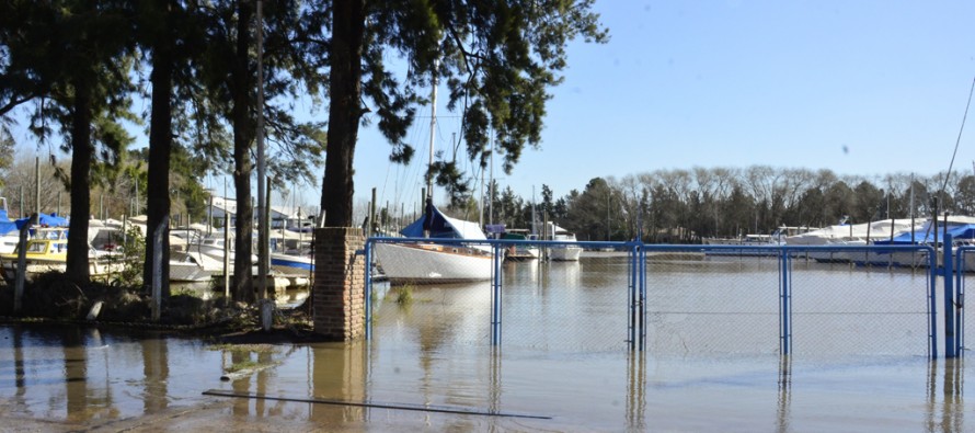 Aviso por crecida del Río de la Plata