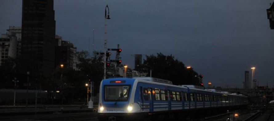 La línea Mitre extiende el servicio en horario nocturno y aumenta la frecuencia de trenes