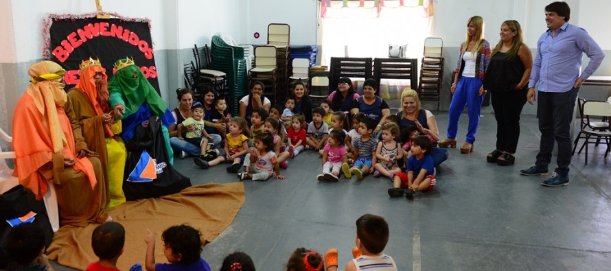 Los Reyes Magos visitaron las Unidades de Desarrollo Infantil