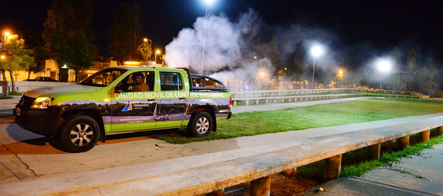 Operativos de fumigación en el Parque del Bicentenario para prevenir el dengue