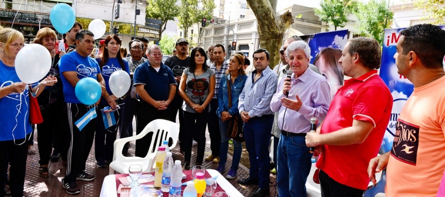 Caminata de la comunidad evangélica ‘Invasión del Amor de Dios’