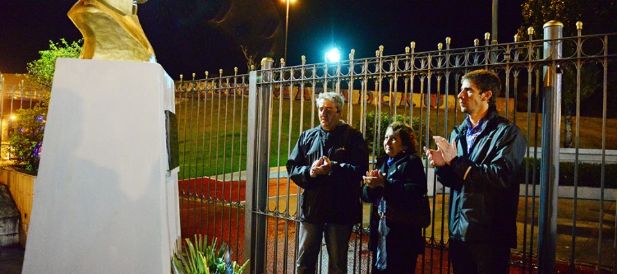 Homenaje a los veteranos y caídos de la Guerra de Malvinas en la plazoleta de Ex Combatientes