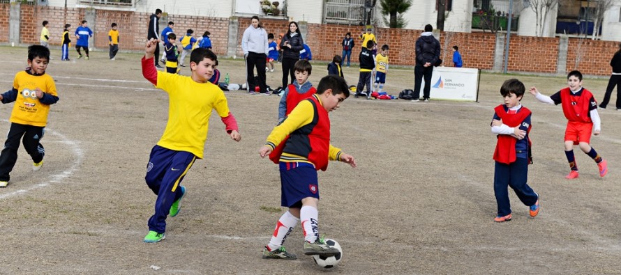 En el Poli 1 se realizó la ‘Copa del Bicentenario’ de fútbol infantil