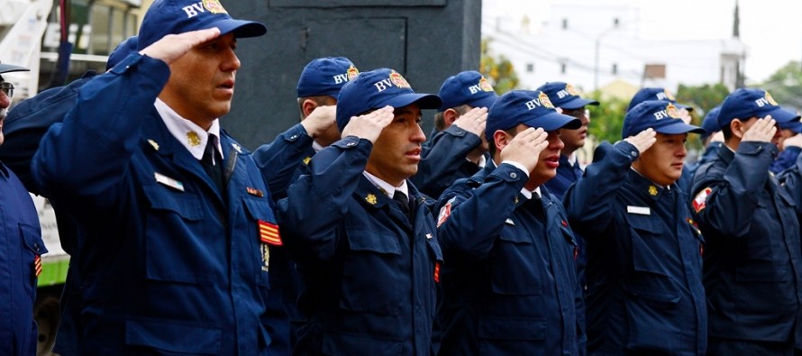 Homenaje a los Bomberos Voluntarios en su día