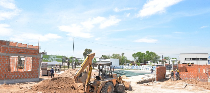 Avanza la construcción Polideportivo N° 8