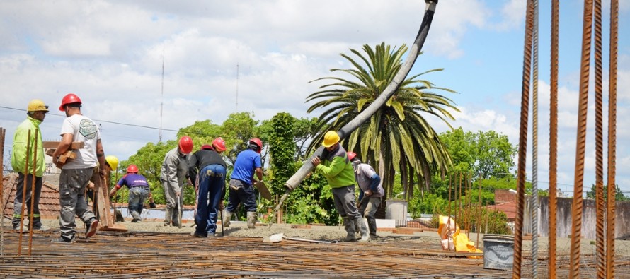 Avanza la construcción del nuevo edificio de Salud y Medio Ambiente ubicado en Brandsen y Quirno Costa