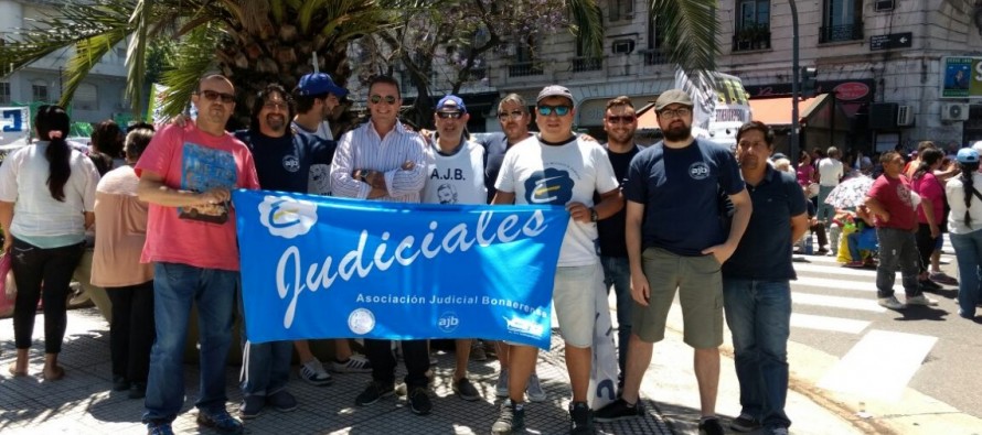 Judiciales cumplen 40 días de paro y hacen frente al “intento de desgaste” por parte del gobierno