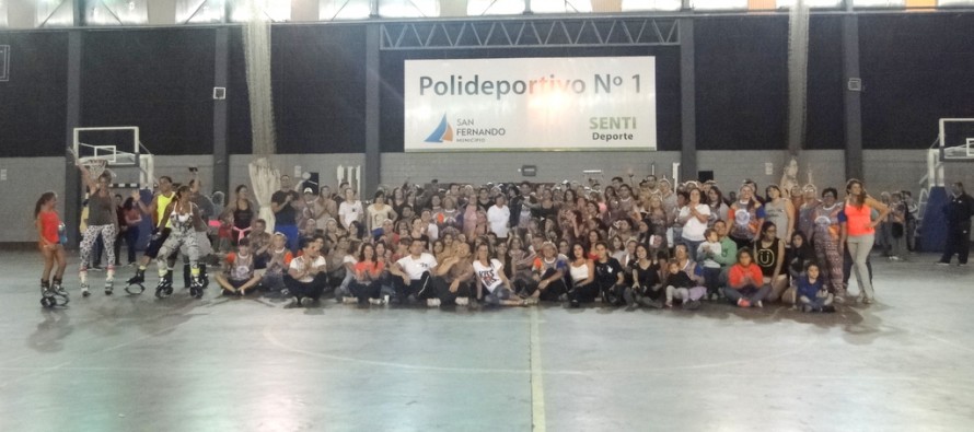 En el Poli N°1 se realizó el ensayo general de la primera Escuela de Samba de la región