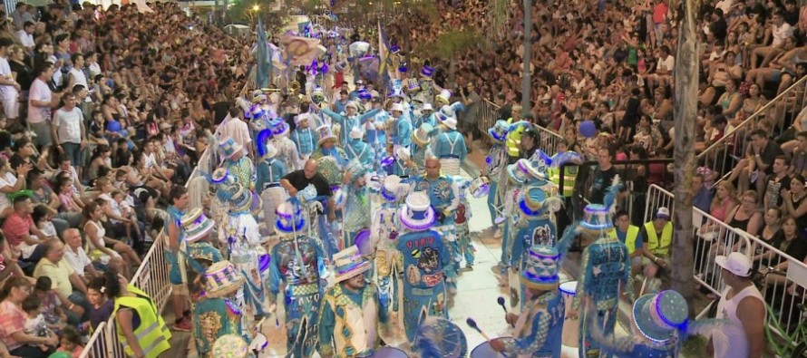 Nueve murgas y show de samba en la segunda noche del Gran Corso Familiar