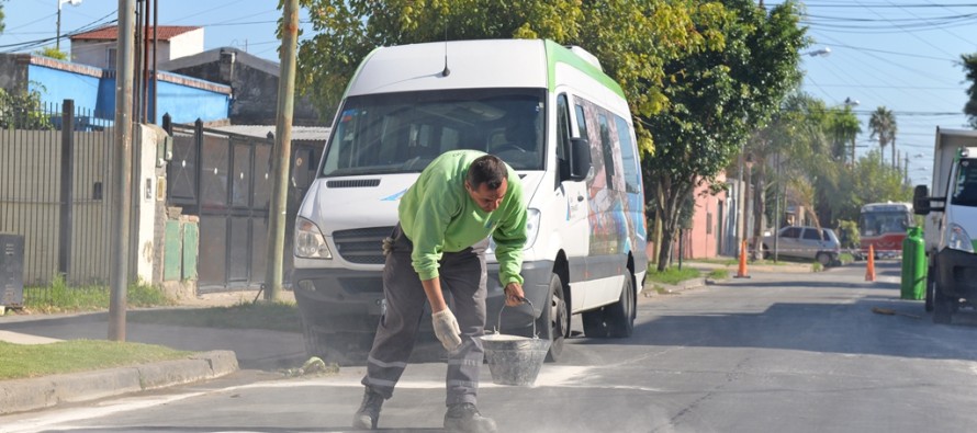 Cuadrillas municipales avanzan en la reparación de calles de Virreyes