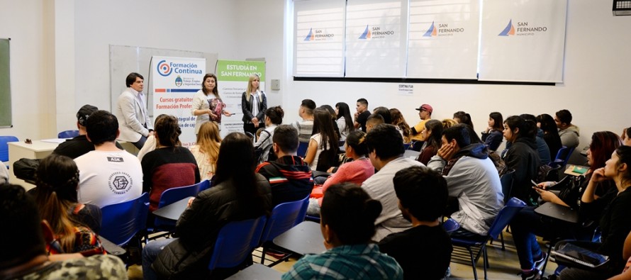 Cursos gratuitos de formación profesional en el Centro Universitario Municipal