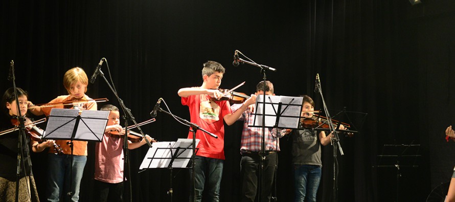 Los talleres culturales realizaron su exhibición en el Teatro Martinelli