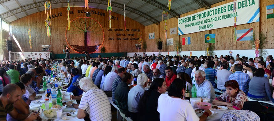 Festejos por el ‘Día del Isleño’ en la Escuela N° 26 del río Carabelas