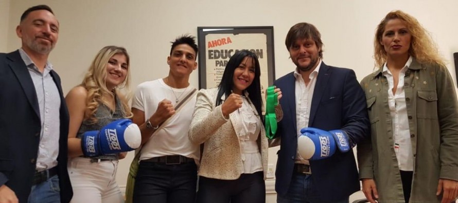 La Pantera Farías participó del acto que declaró al 25 de marzo como el Día de la Mujer Boxeadora