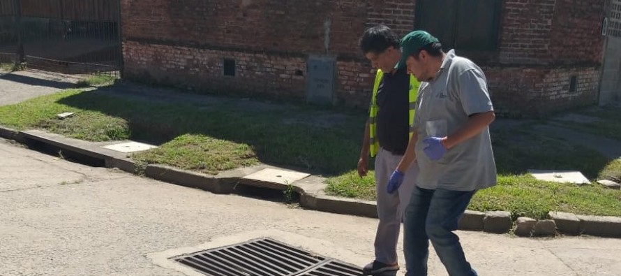 Tareas de control de plagas en los barrios Alvear y San José