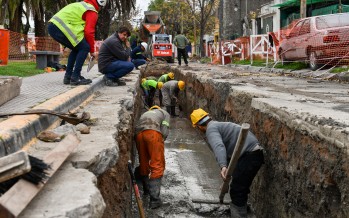 Avanza la construcción de un ducto alivianador a lo largo de la calle Martín Jacobe