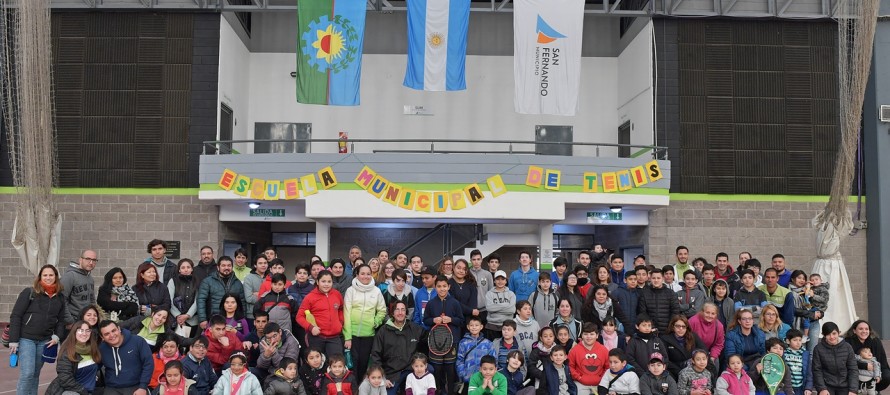 Se disputó un torneo de tenis inclusivo en el Poli N°1