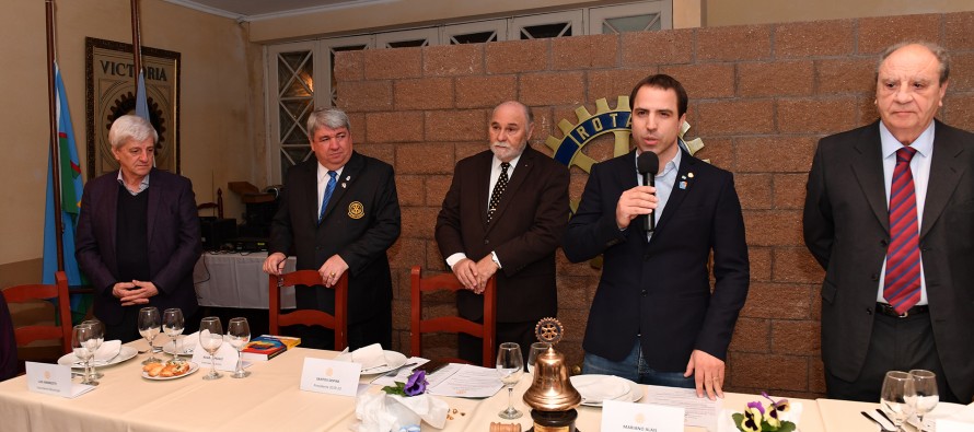 Renovación de autoridades en el Rotary Club de Victoria