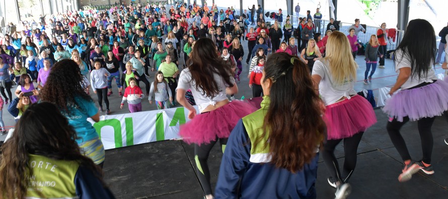 Se realizó una masterclass de fitness en el Parque Náutico