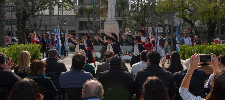 Acto en Plaza San Martín en conmemoración por el 17 de agosto