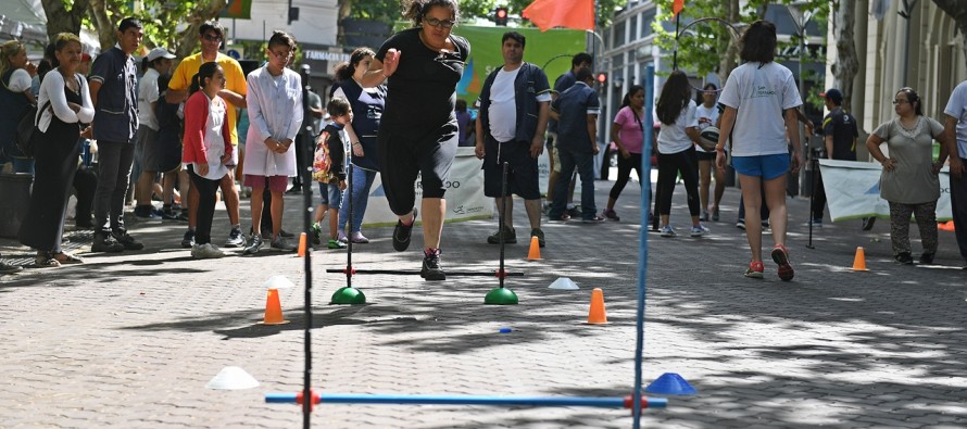 Se celebró el Día de las Personas con Discapacidad con diversas actividades en la Plaza Mitre