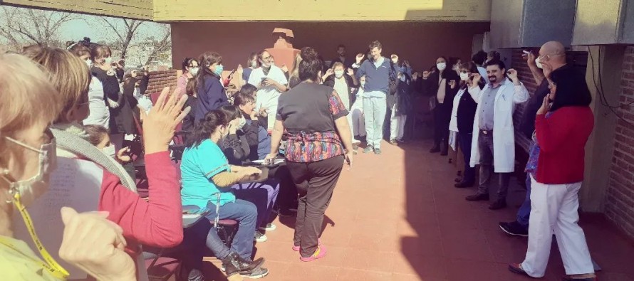 Curso de Lenguaje de Señas en el Hospital Cordero