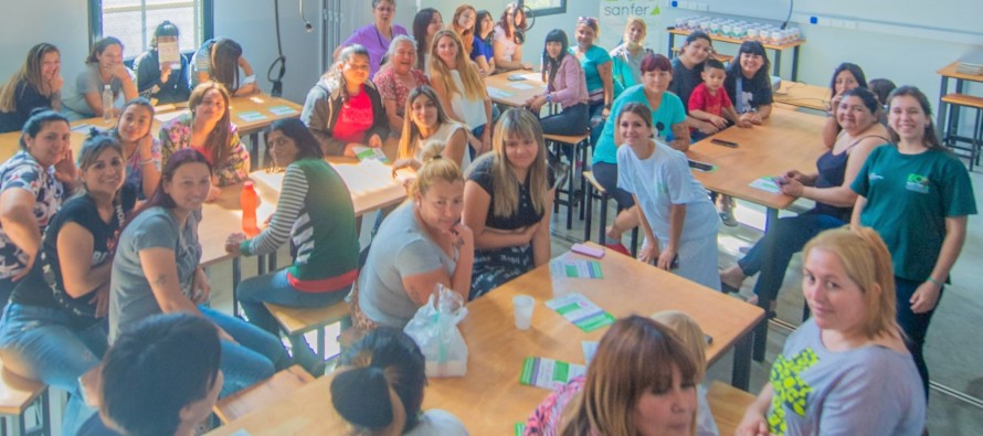 Se brindó un nuevo taller sobre gestión menstrual en el barrio San Jorge