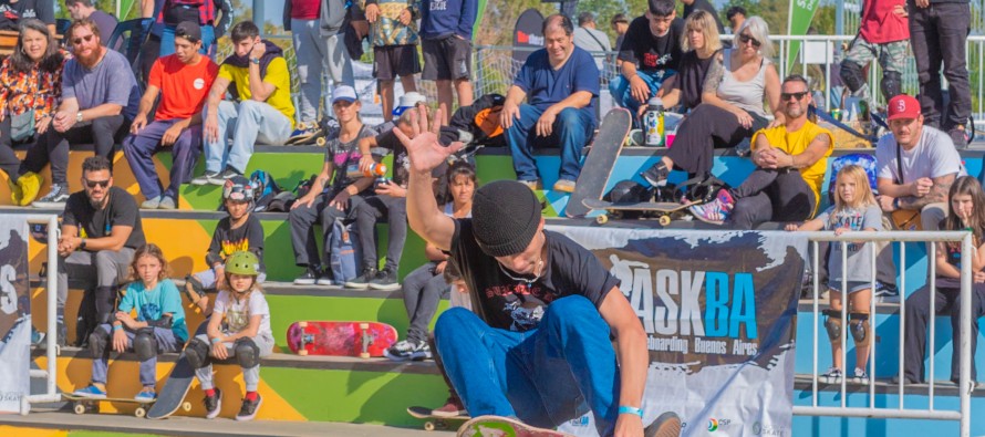 Campeonato de Skateboarding Bonaerense en el Parque Municipal de Deportes Extremos