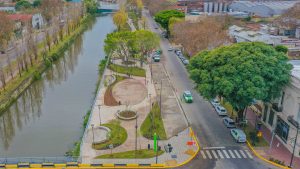 paseo canal