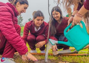 11 escuelas ayudan ecoparque