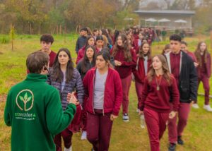 5 escuelas ayudan ecoparque